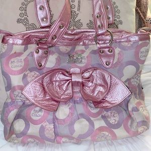 SOLD!!!!Coach purse 💕